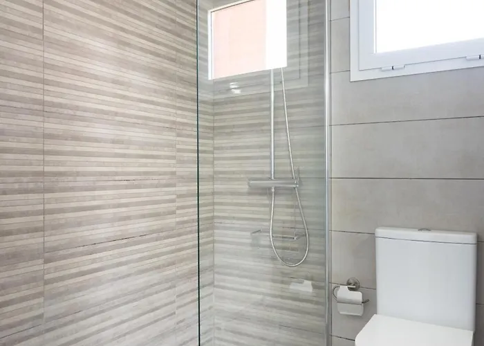 Home2book Design Terrace & Pool Cristianos