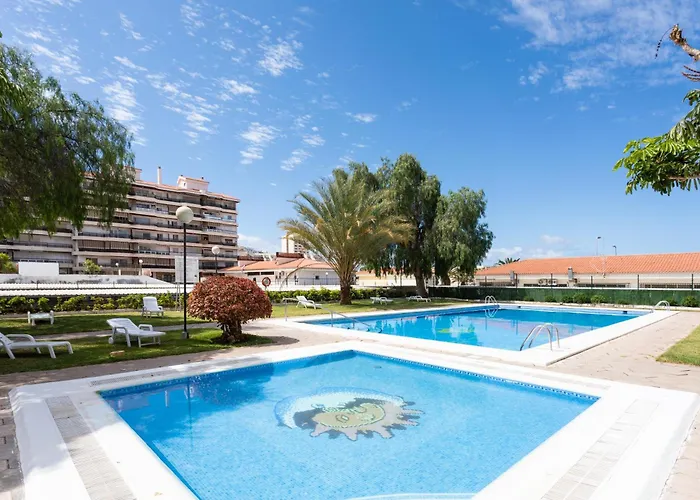 Home2book Design Terrace & Pool Cristianos